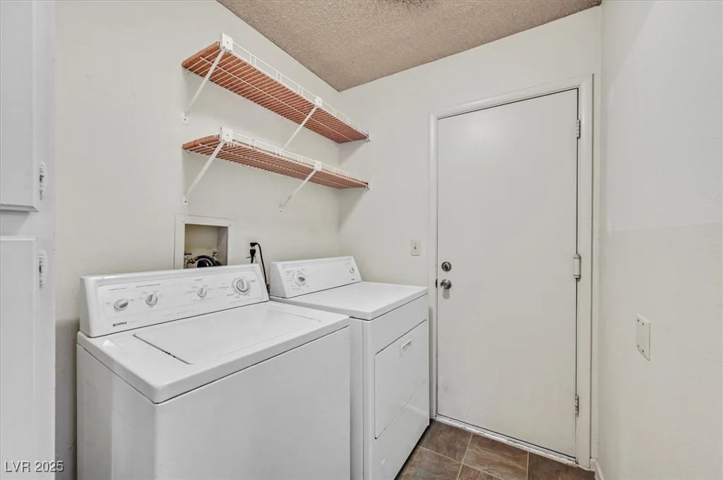 633 Severn, Henderson, NV 89002