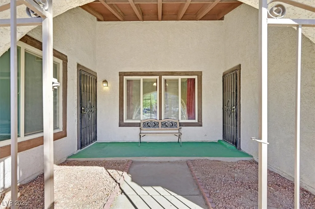 633 Severn, Henderson, NV 89002