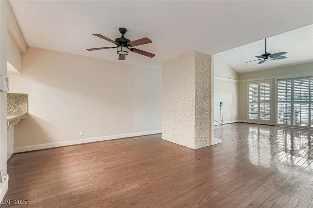 2543 Laconia, Las Vegas, NV 89121