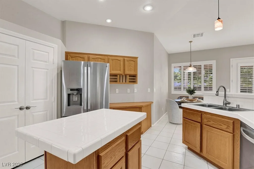 5885 Prospector, Las Vegas, NV 89118