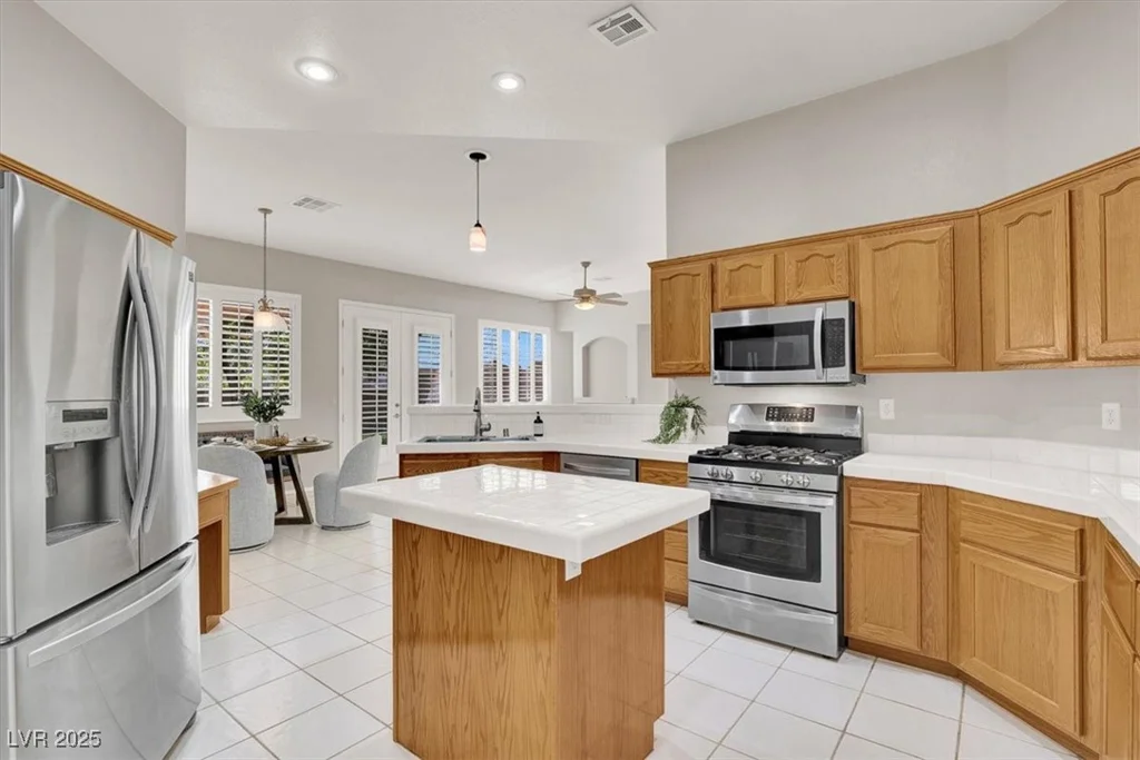 5885 Prospector, Las Vegas, NV 89118