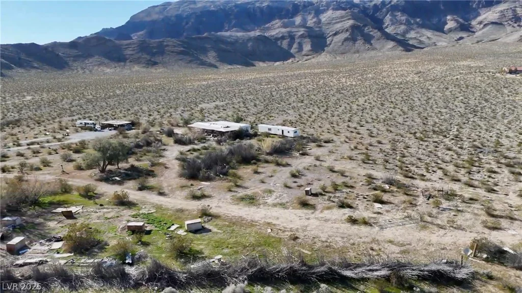 6061 Woodchips, Pahrump, NV 89060