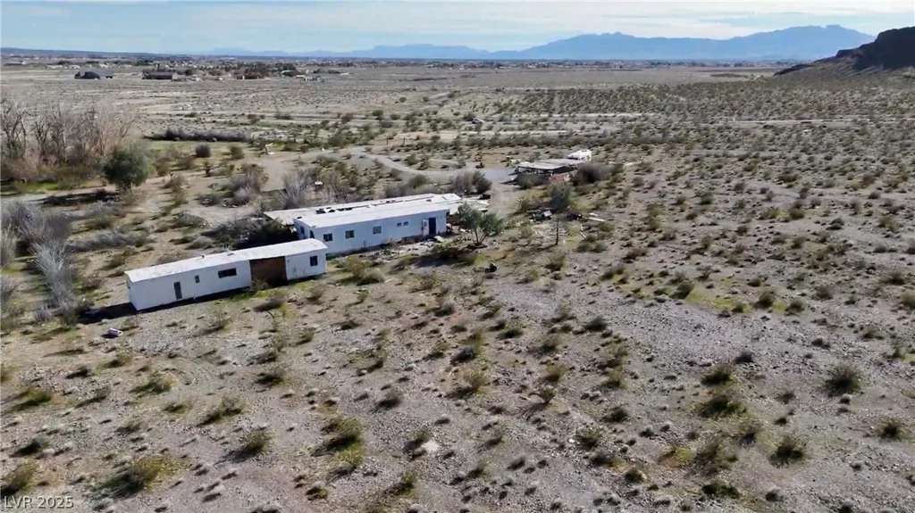 6061 Woodchips, Pahrump, NV 89060