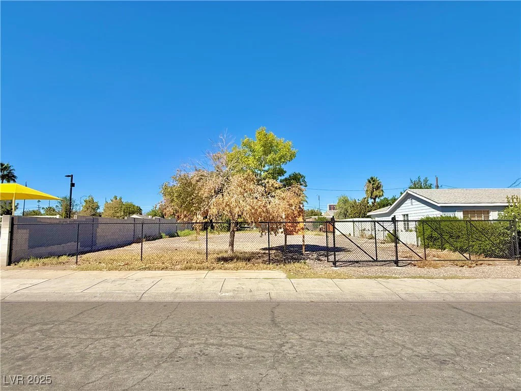 414 16th, Las Vegas, NV 89101