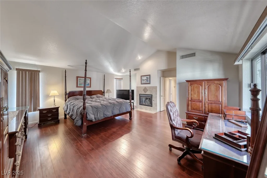 2504 Windjammer, Las Vegas, NV 89107