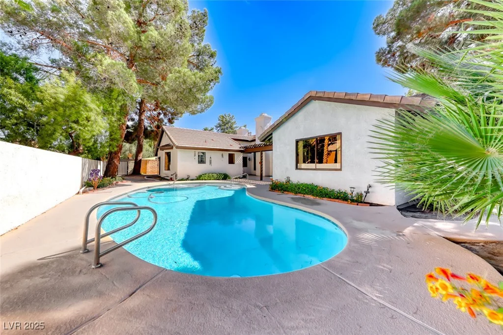 2504 Windjammer, Las Vegas, NV 89107