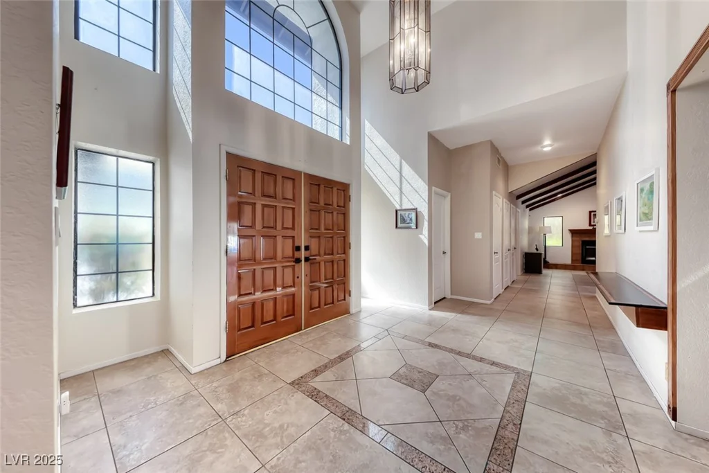 2504 Windjammer, Las Vegas, NV 89107