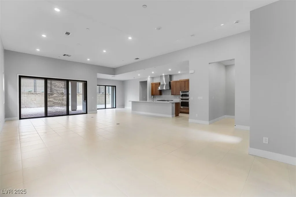 597 Stowell, Las Vegas, NV 89138