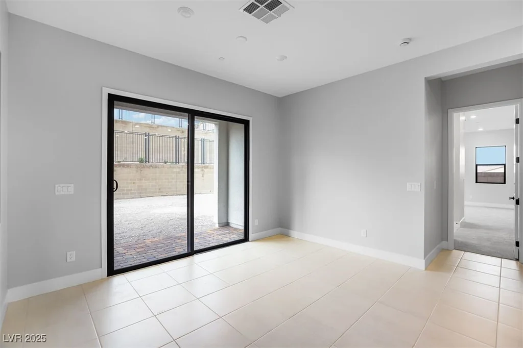 597 Stowell, Las Vegas, NV 89138