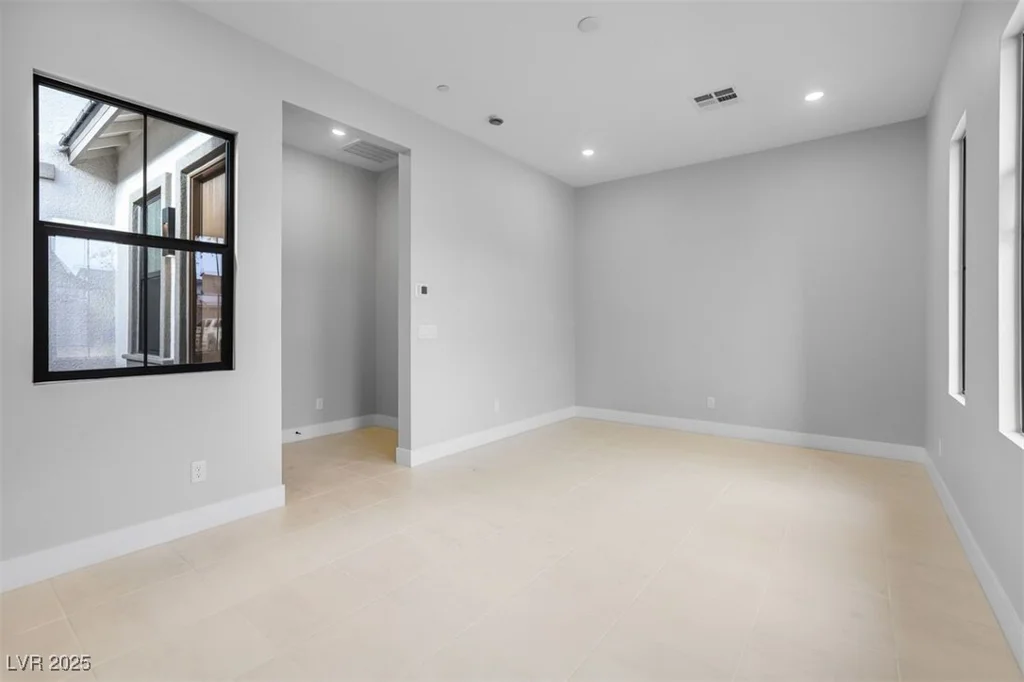 597 Stowell, Las Vegas, NV 89138