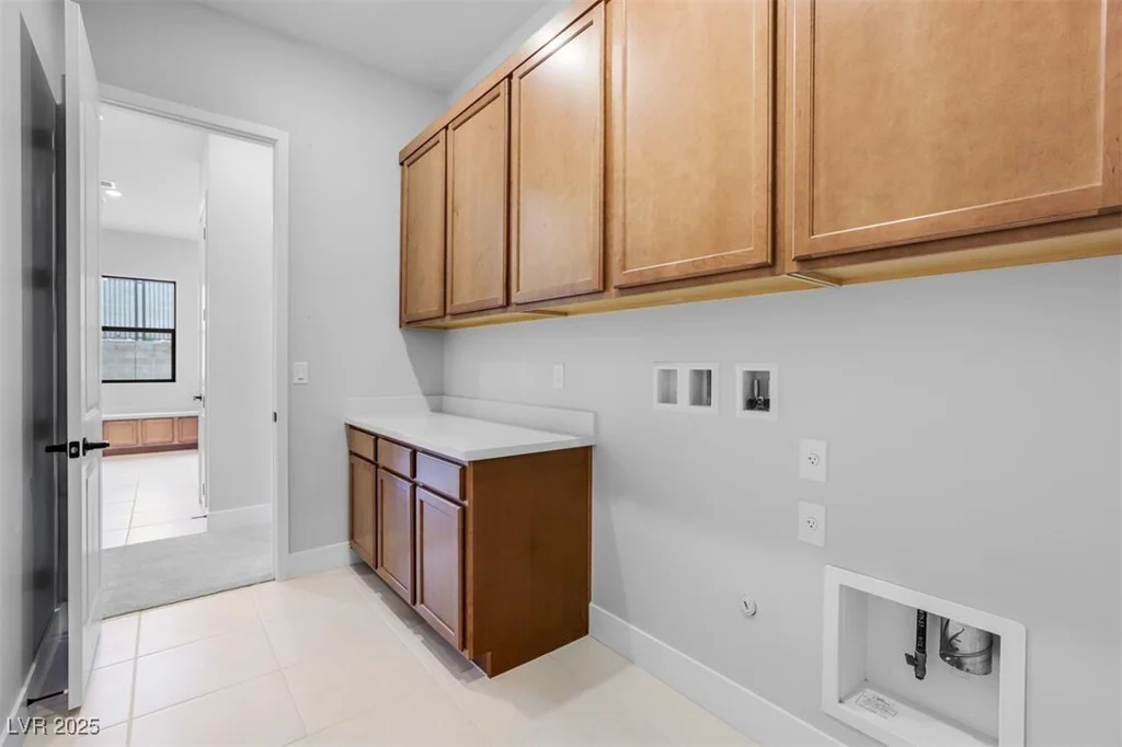 597 Stowell, Las Vegas, NV 89138