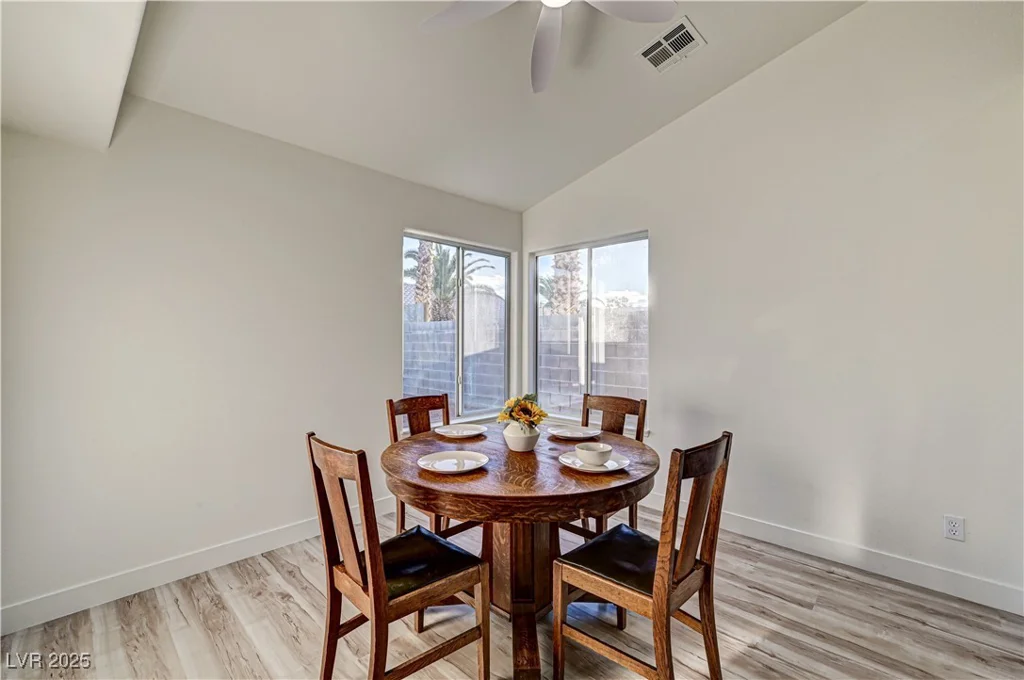 4413 Summer Glen, North Las Vegas, NV 89031