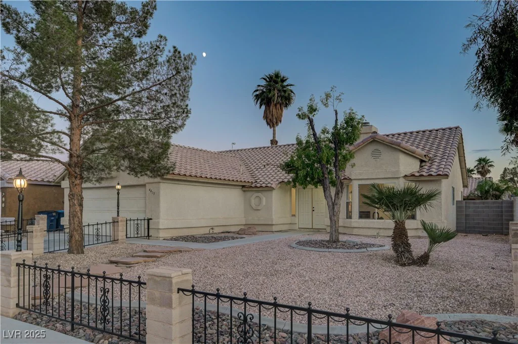 4413 Summer Glen, North Las Vegas, NV 89031