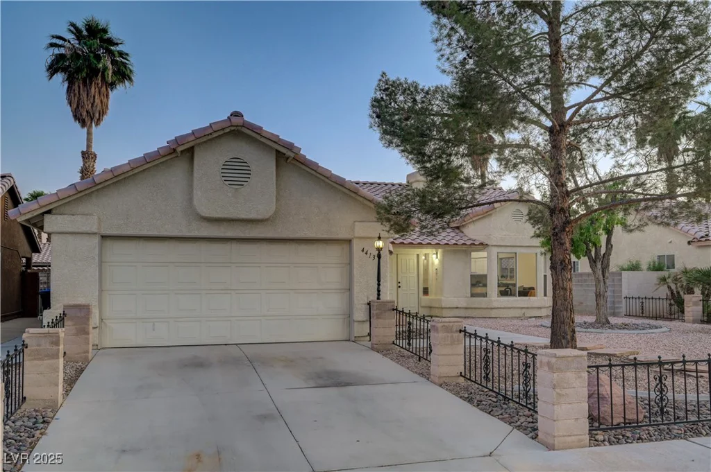 4413 Summer Glen, North Las Vegas, NV 89031