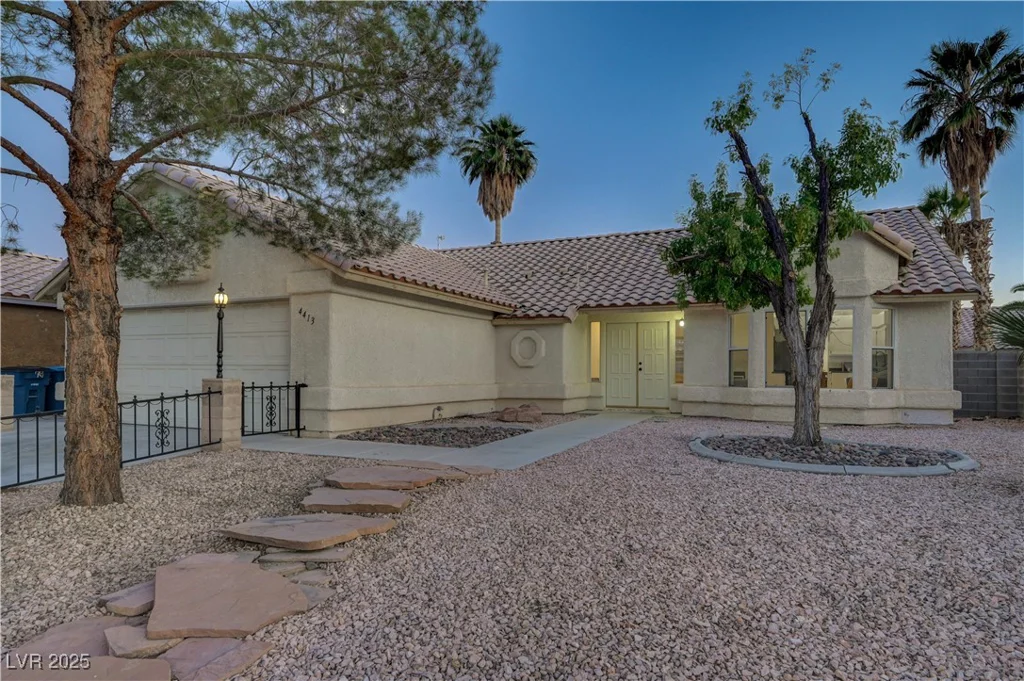 4413 Summer Glen, North Las Vegas, NV 89031