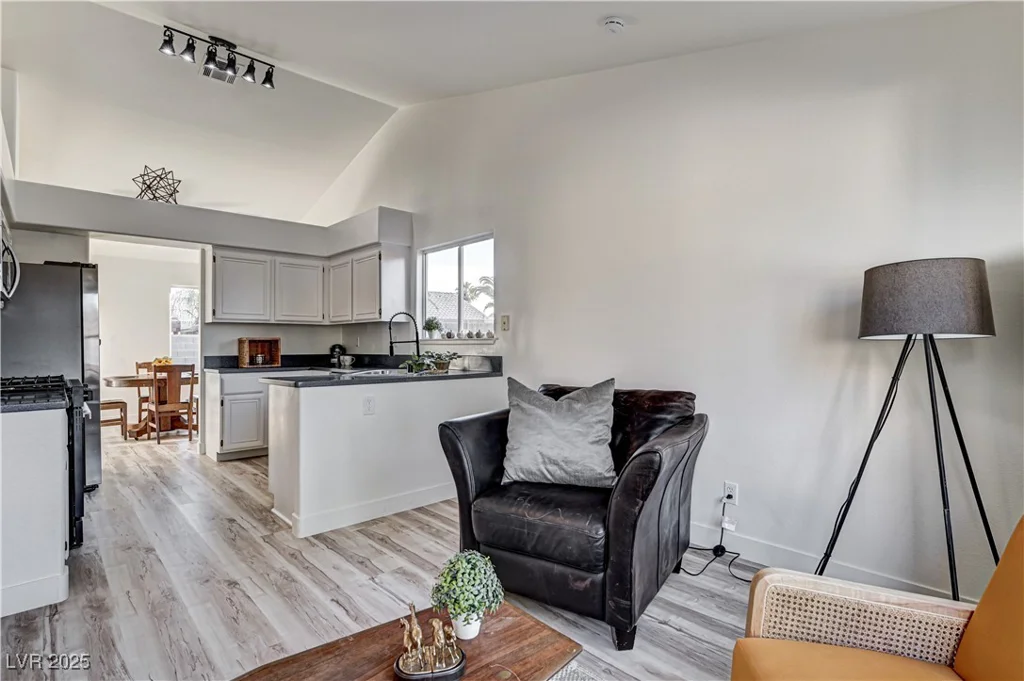 4413 Summer Glen, North Las Vegas, NV 89031