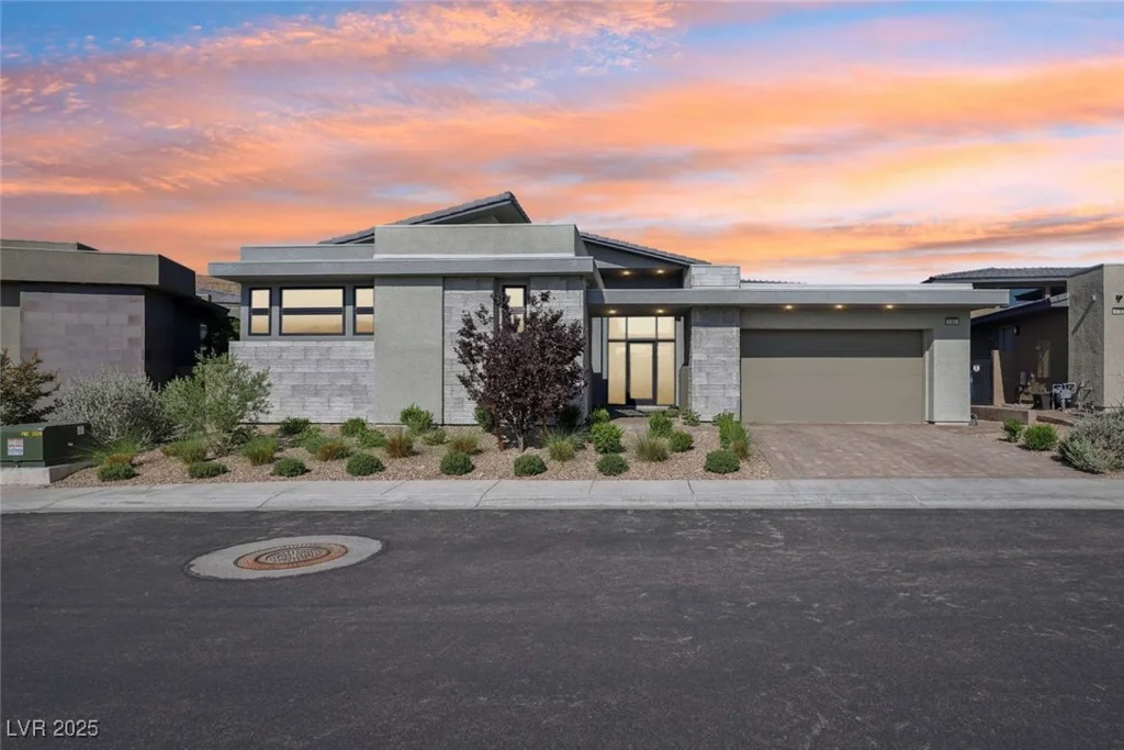5161 Rock Daisy, Las Vegas, NV 89135