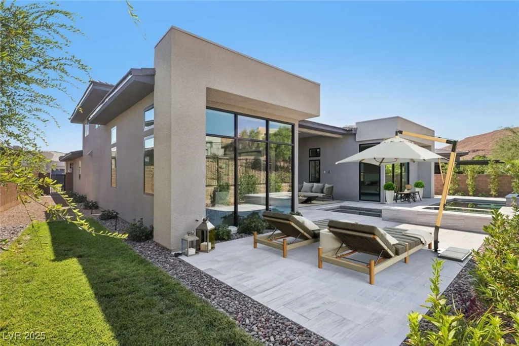 5161 Rock Daisy, Las Vegas, NV 89135