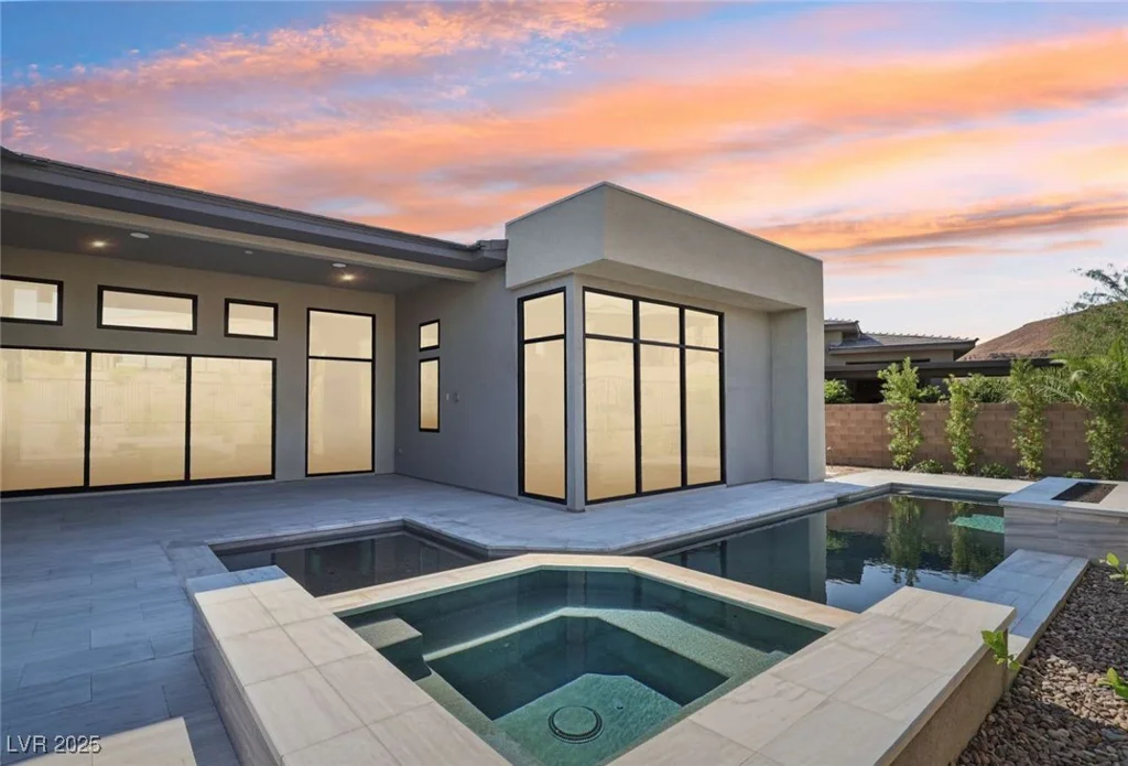 5161 Rock Daisy, Las Vegas, NV 89135