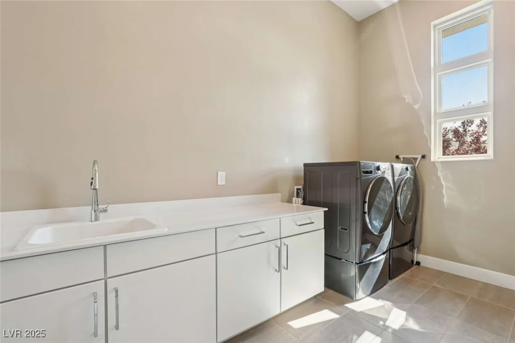 5161 Rock Daisy, Las Vegas, NV 89135