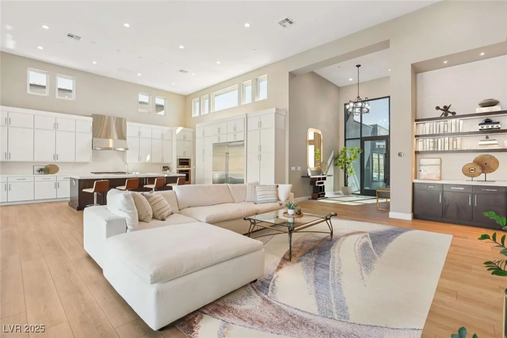 5161 Rock Daisy, Las Vegas, NV 89135