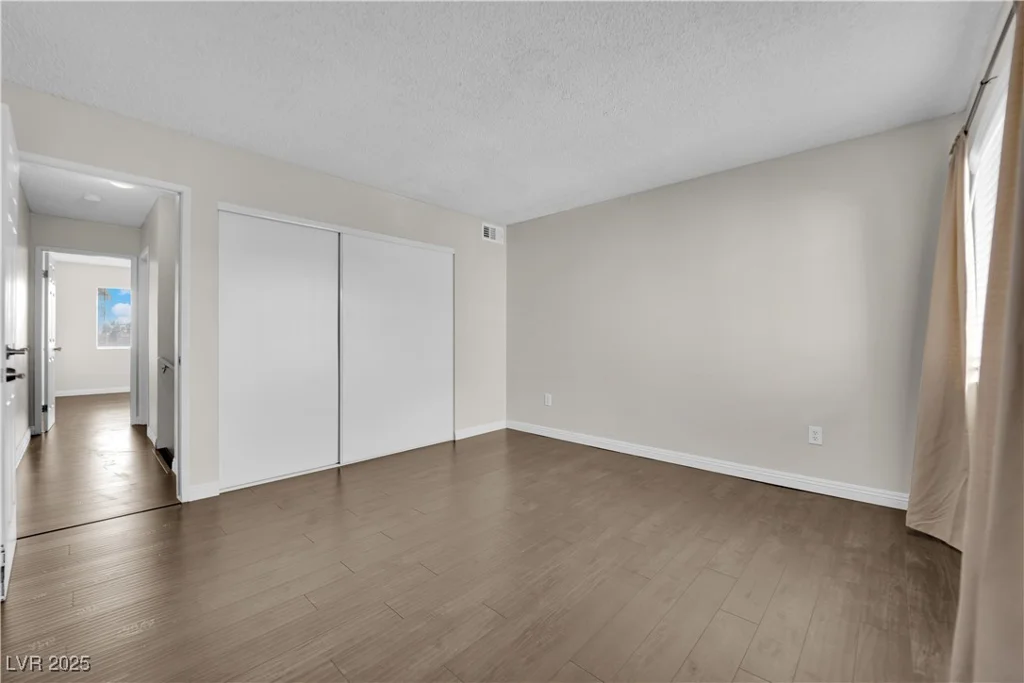3555 Arville, Las Vegas, NV 89103