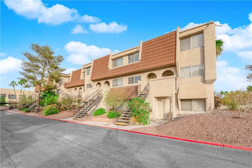 3555 Arville, Las Vegas, NV 89103