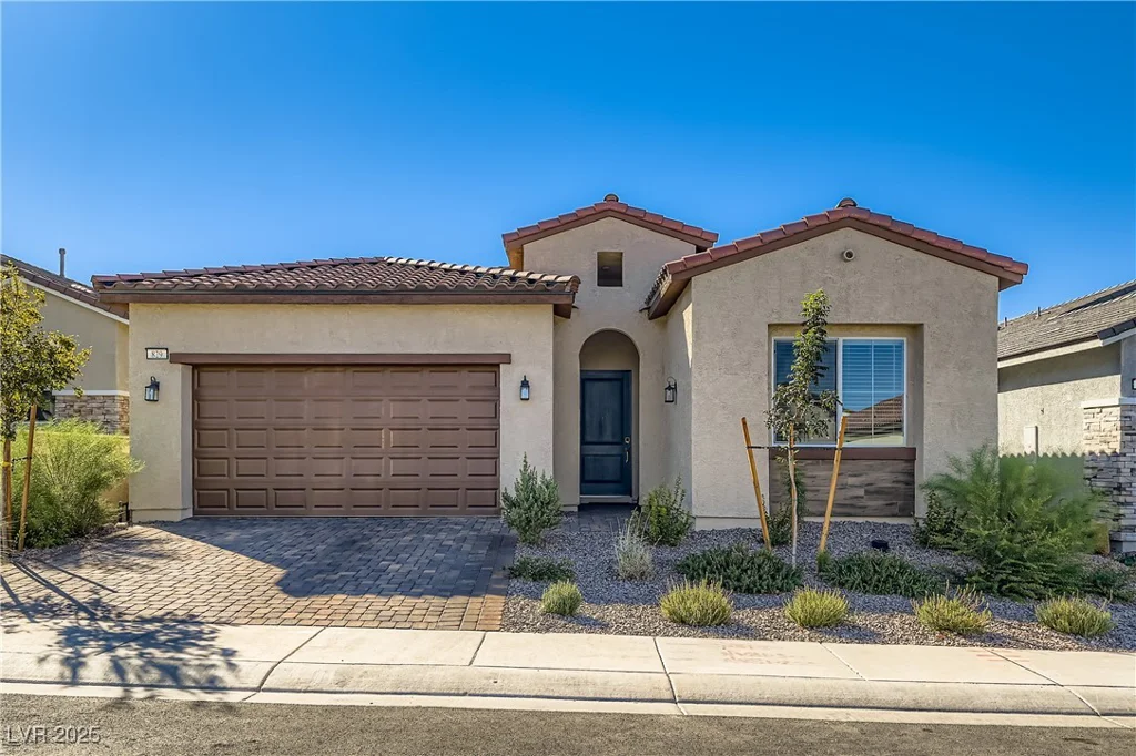 829 Purser, Henderson, NV 89011