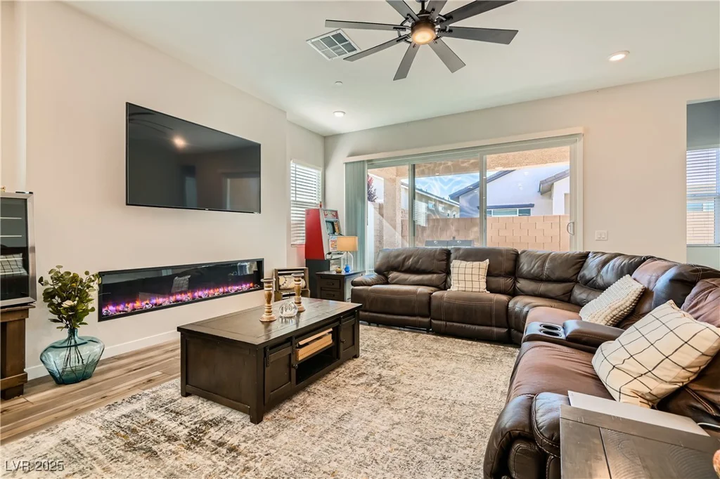829 Purser, Henderson, NV 89011