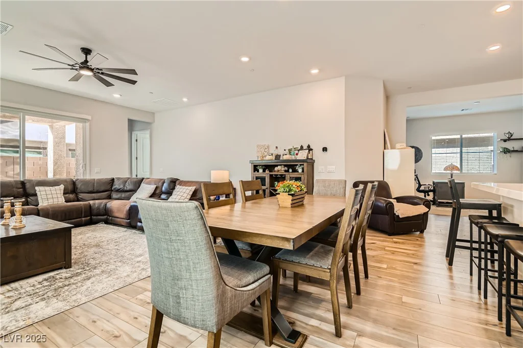 829 Purser, Henderson, NV 89011