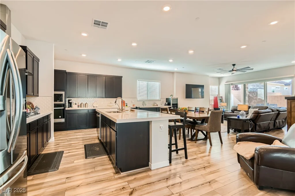 829 Purser, Henderson, NV 89011