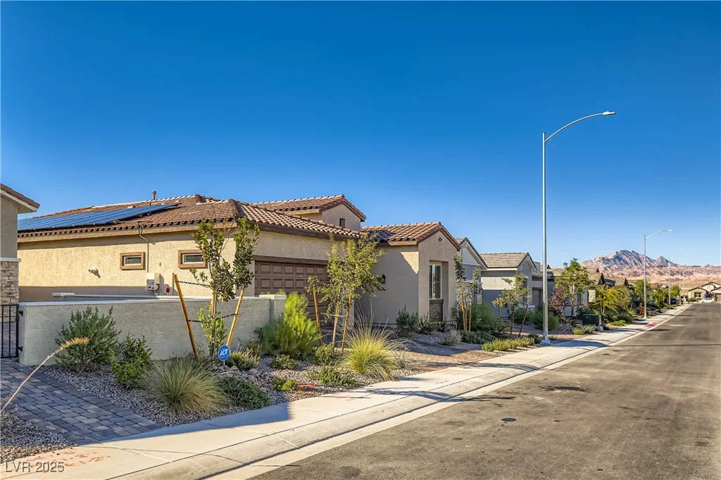 829 Purser, Henderson, NV 89011
