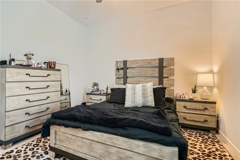 829 Purser, Henderson, NV 89011