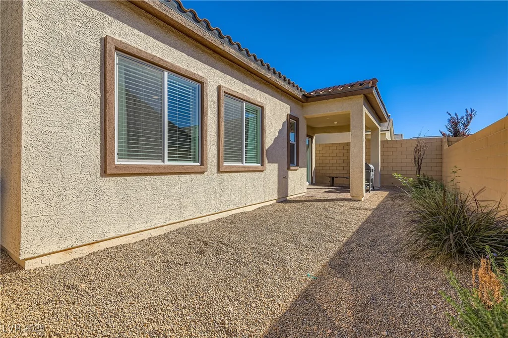 829 Purser, Henderson, NV 89011