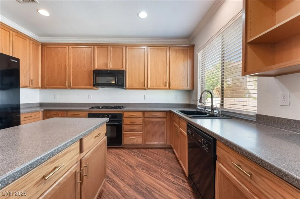 11824 Amistoso, Las Vegas, NV 89138