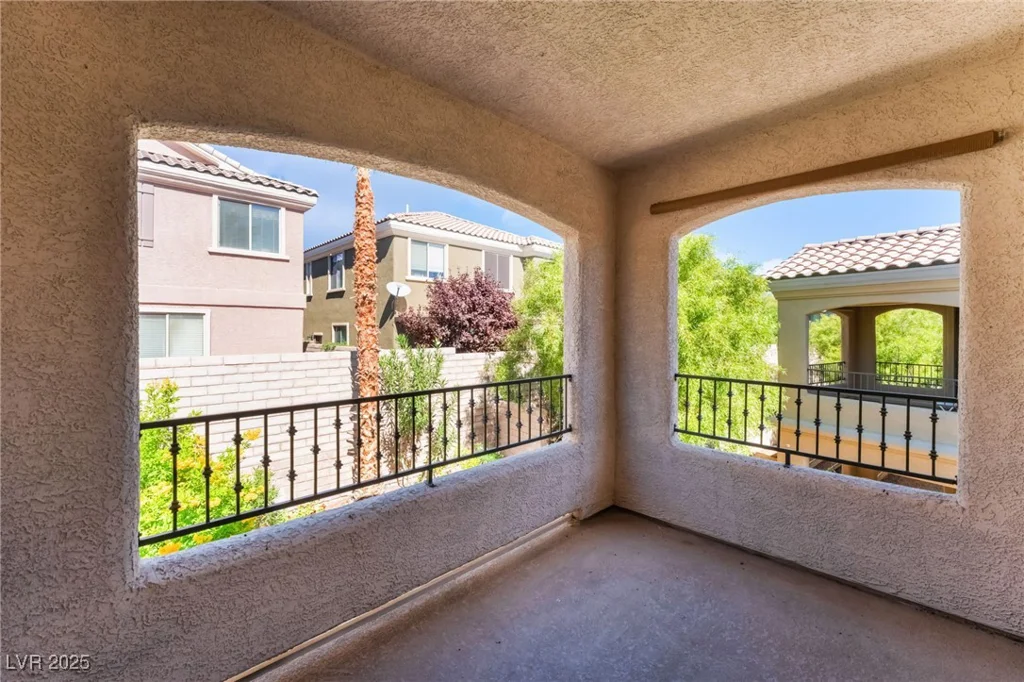 11824 Amistoso, Las Vegas, NV 89138
