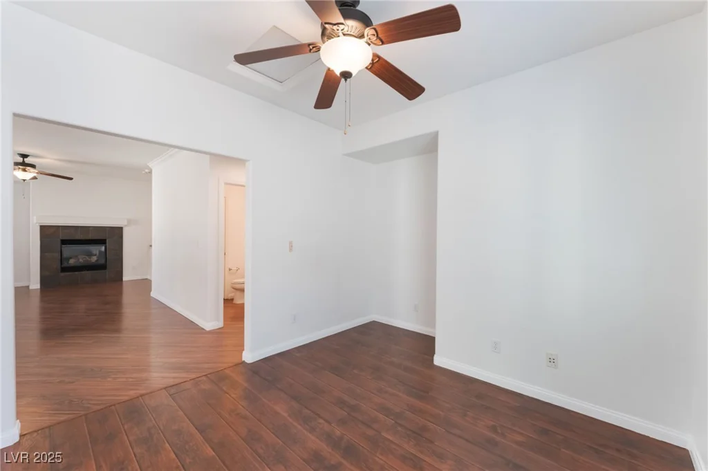 11824 Amistoso, Las Vegas, NV 89138