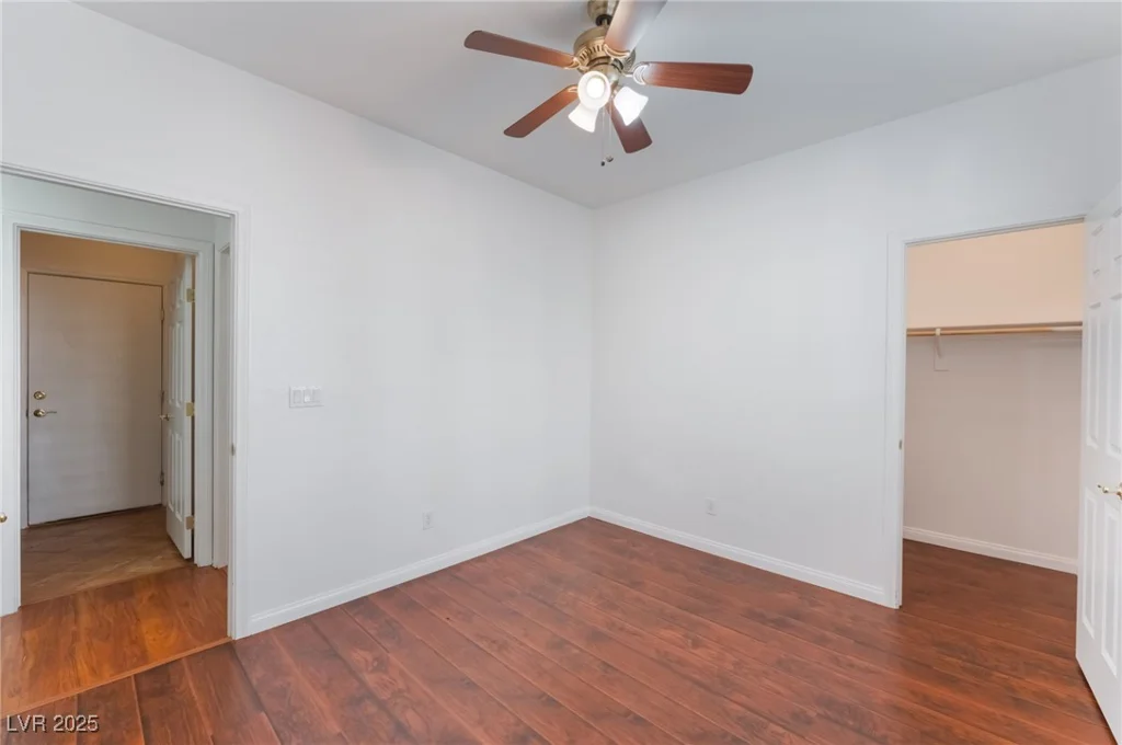 11824 Amistoso, Las Vegas, NV 89138