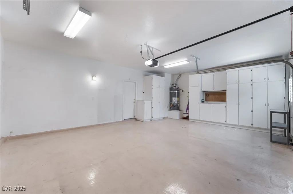 11824 Amistoso, Las Vegas, NV 89138