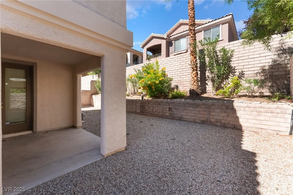 11824 Amistoso, Las Vegas, NV 89138
