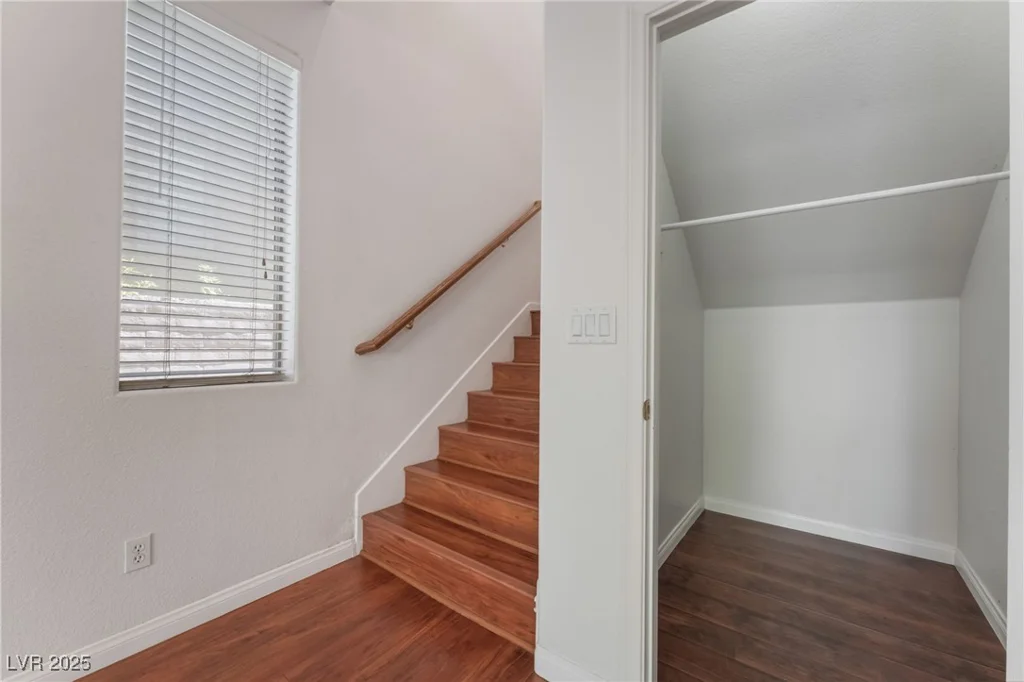 11824 Amistoso, Las Vegas, NV 89138