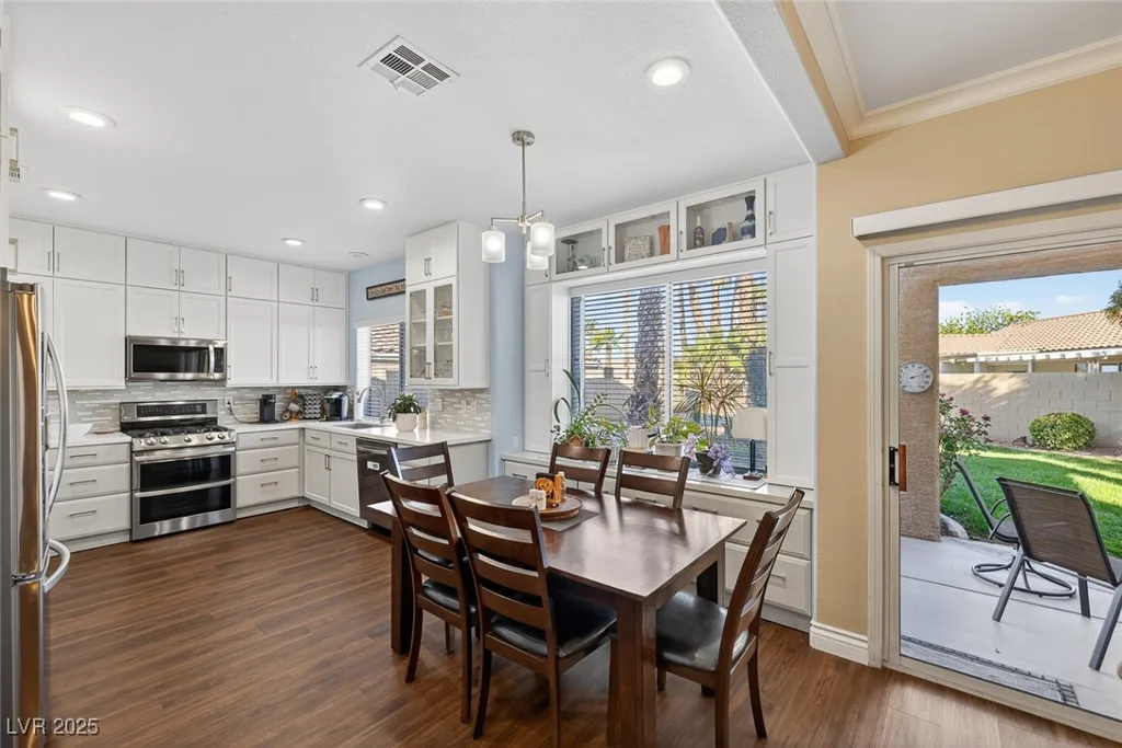 314 Dazzling, Henderson, NV 89012