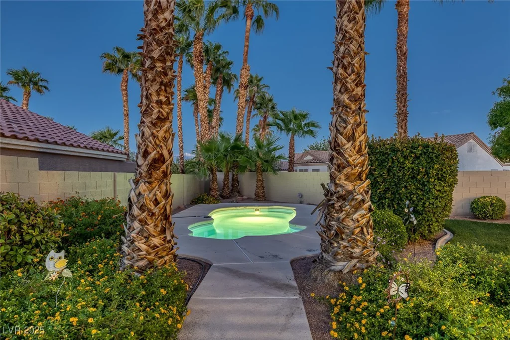 314 Dazzling, Henderson, NV 89012