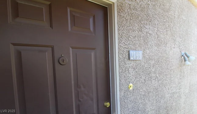 10245 Maryland, Las Vegas, NV 89183