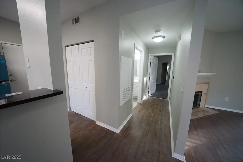 5250 Rainbow, Las Vegas, NV 89118
