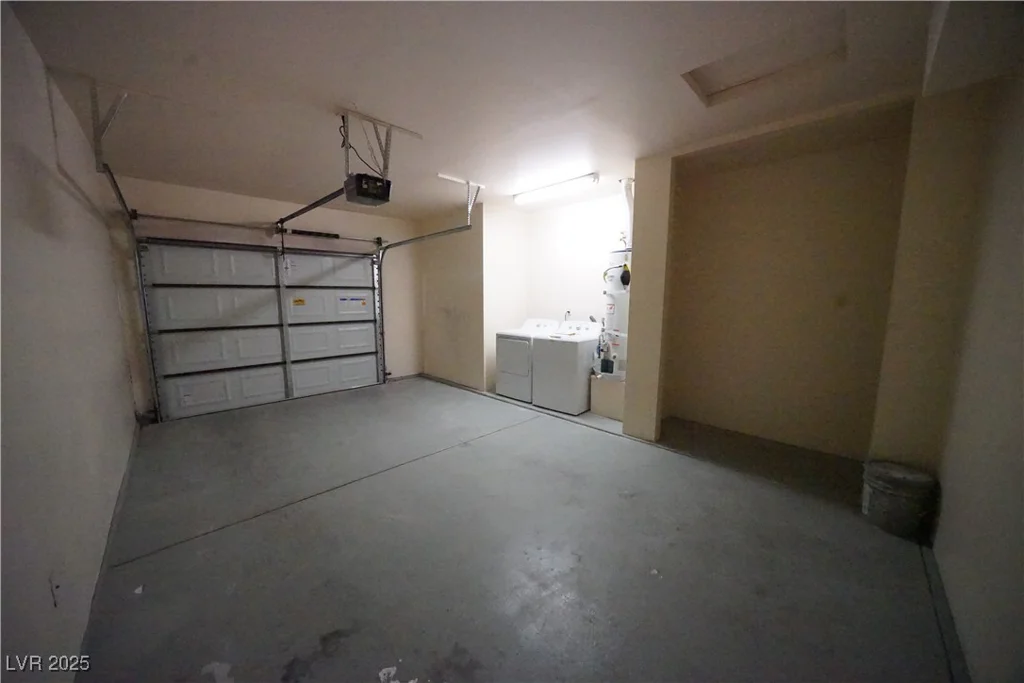 5250 Rainbow, Las Vegas, NV 89118
