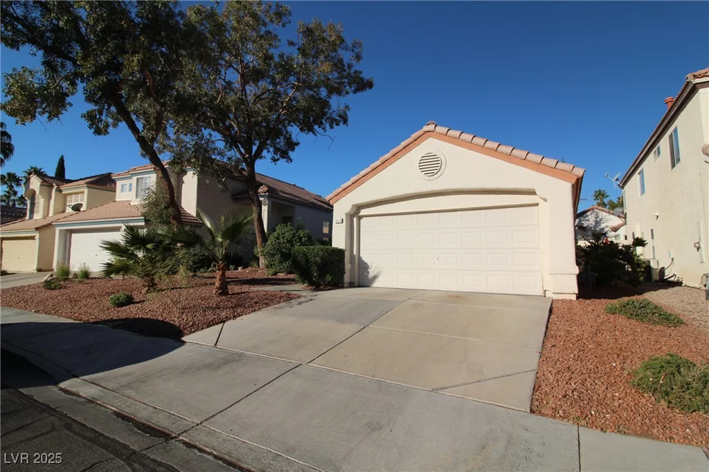 1629 British Cup, Las Vegas, NV 89117