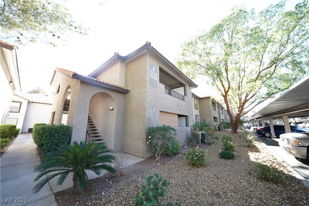 2606 Durango, Las Vegas, NV 89117