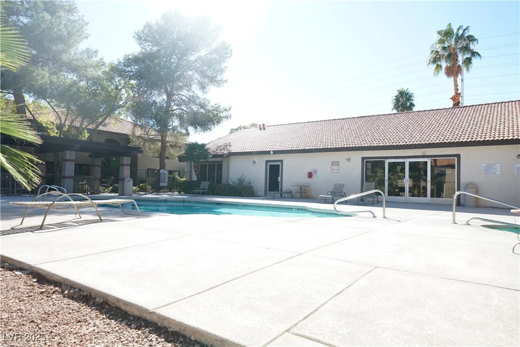 2606 Durango, Las Vegas, NV 89117