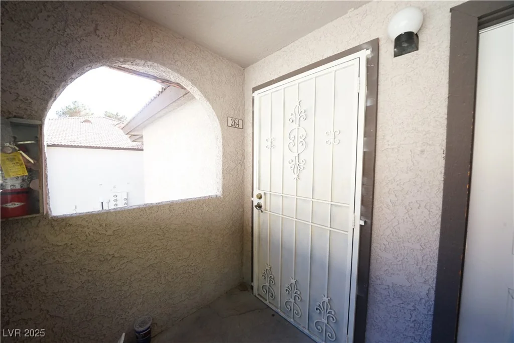 2606 Durango, Las Vegas, NV 89117